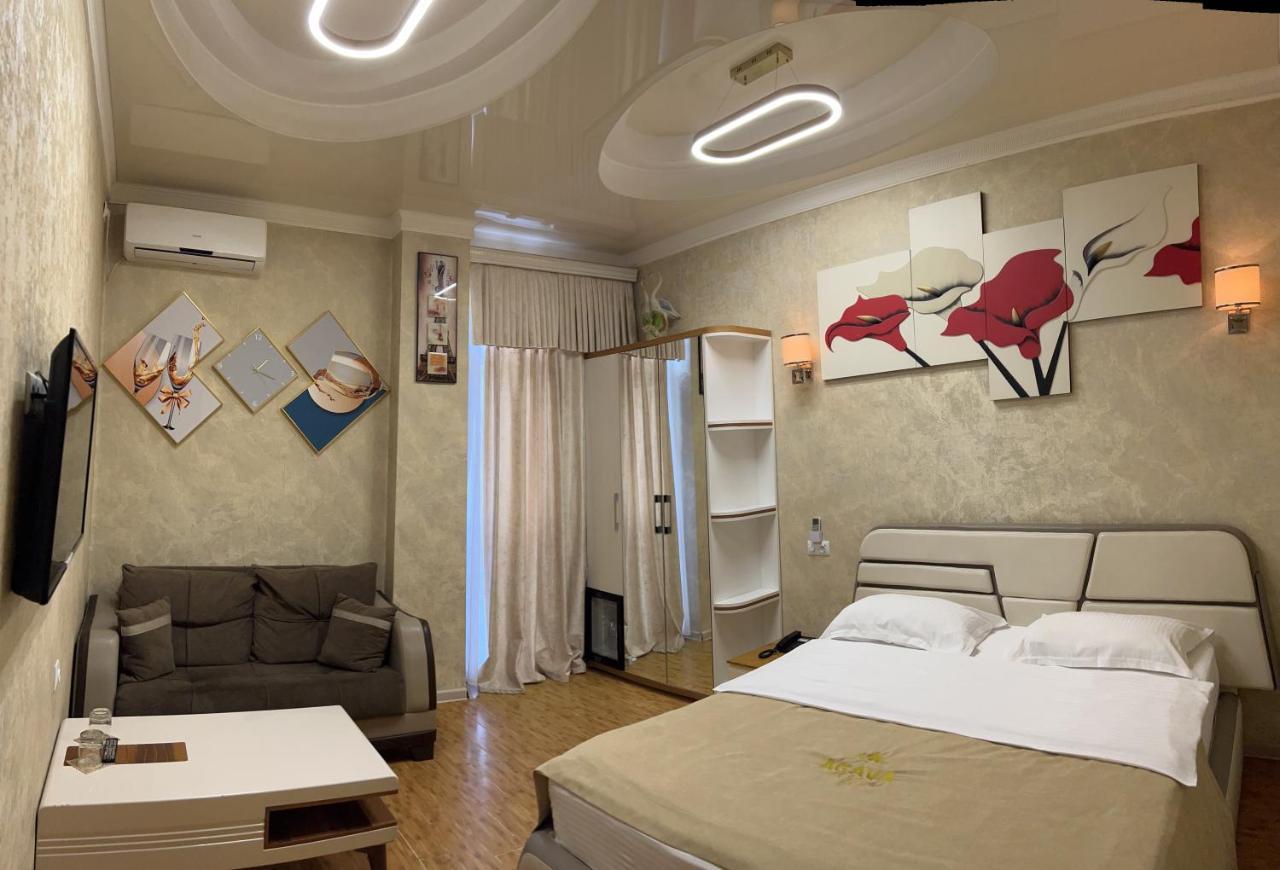 Agava Tbilisi Hotel Eksteriør billede