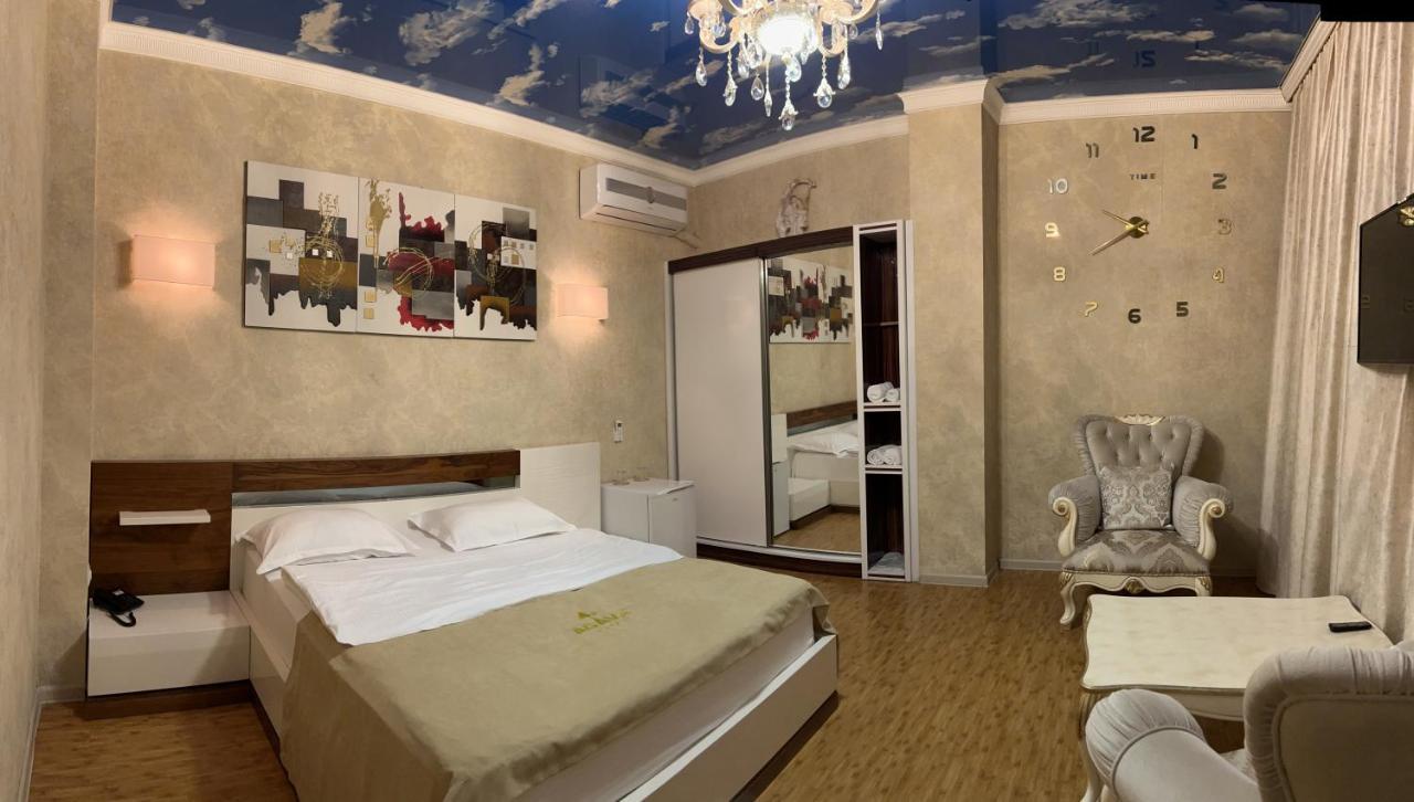 Agava Tbilisi Hotel Eksteriør billede